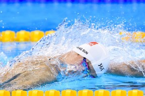 MILANSPORT下载-新德罗巴横空出世！逆转之夜惊艳世界，加拿大队未来可期