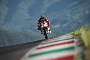 MILANSPORT入口-传奇回归！莎拉波娃爆冷首秀惊艳全场，日本观众沸腾如潮